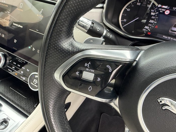 2022 Jaguar F-PACE P250 R-Dynamic SE