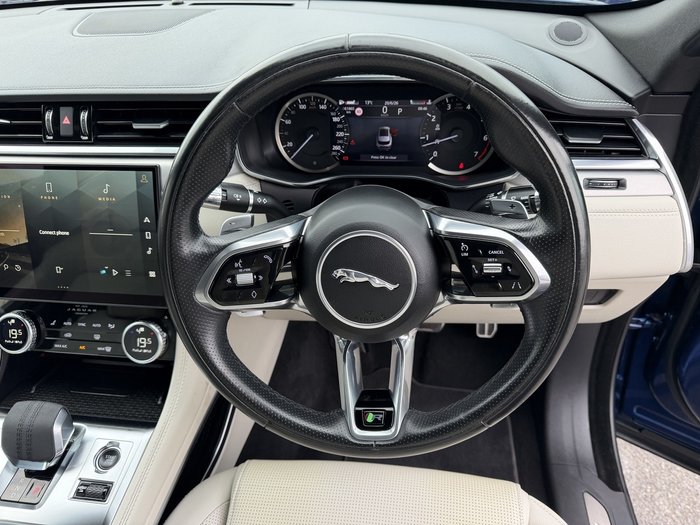 2022 Jaguar F-PACE P250 R-Dynamic SE