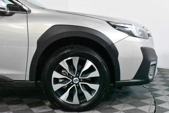 2024 Subaru Outback AWD Touring