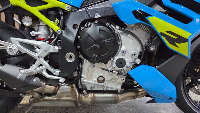 2026 BMW Motorrad S 1000 R BLUEFIRE/MUGIALLO YELLOW