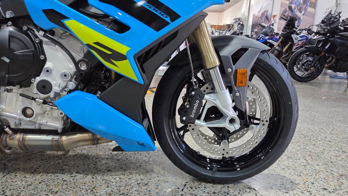 2026 BMW Motorrad S 1000 R BLUEFIRE/MUGIALLO YELLOW
