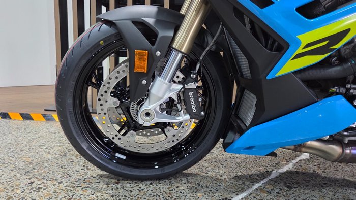 2026 BMW Motorrad S 1000 R BLUEFIRE/MUGIALLO YELLOW