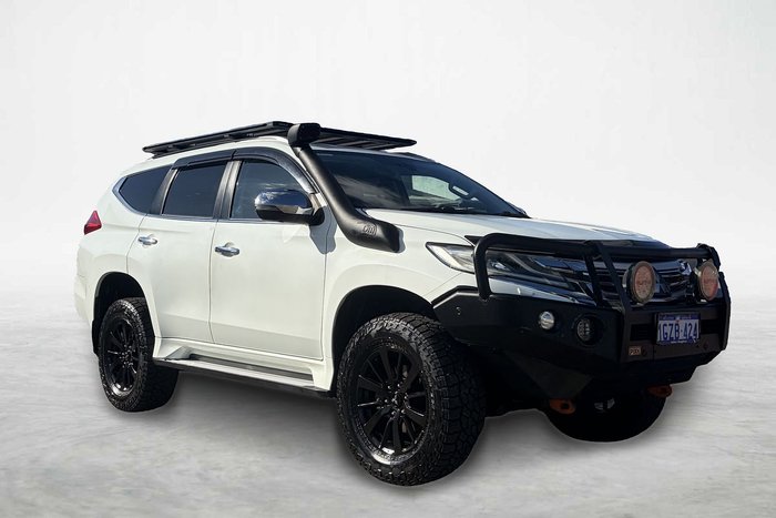 2017 Mitsubishi Pajero Sport