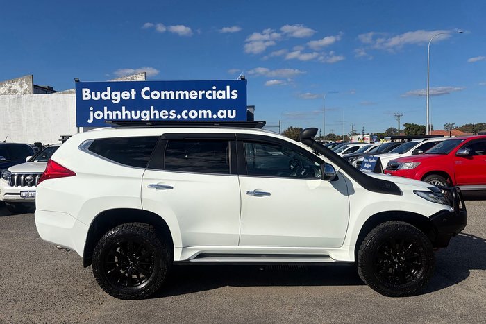 2017 Mitsubishi Pajero Sport Exceed