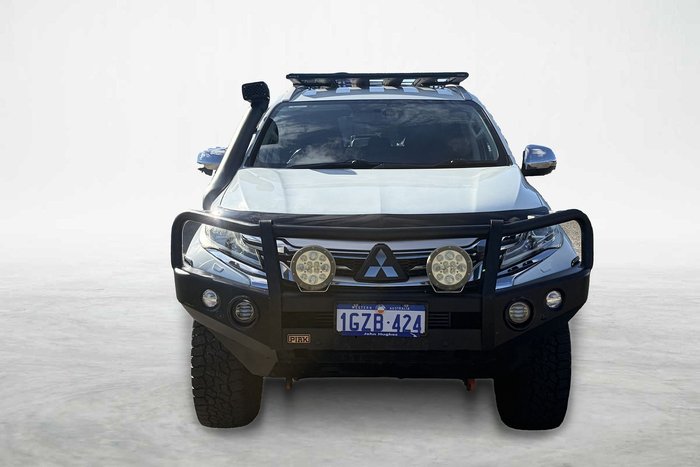 2017 Mitsubishi Pajero Sport Exceed