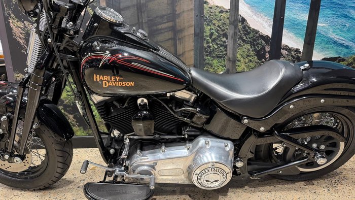 2009 Harley-Davidson Cross Bones 96 (FLSTSB) Softail Black