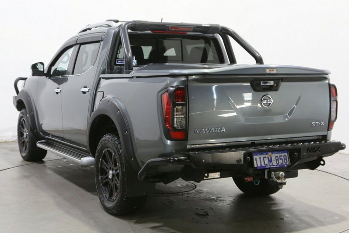 2018 Nissan Navara ST-X