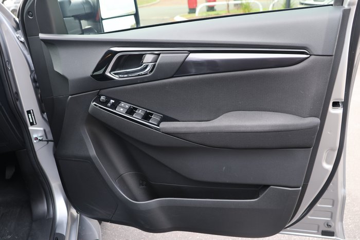 2023 Isuzu MU-X LS-U