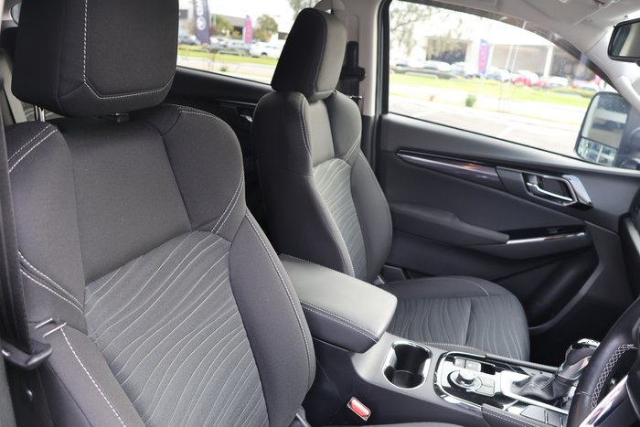 2023 Isuzu MU-X LS-U