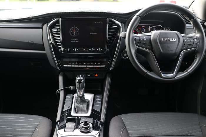 2023 Isuzu MU-X LS-U