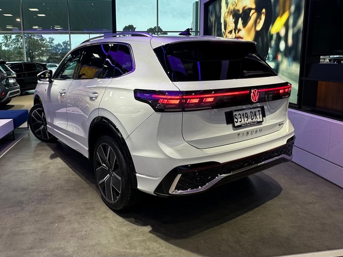 2025 Volkswagen Tiguan 195TSI R-Line