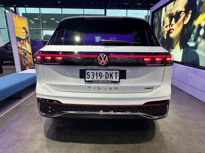 2025 Volkswagen Tiguan 195TSI R-Line