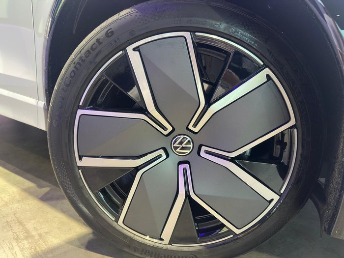 2025 Volkswagen Tiguan 195TSI R-Line