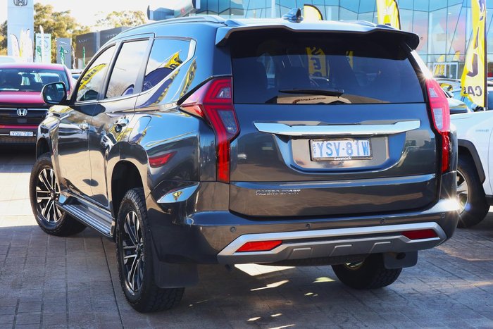 2022 Mitsubishi Pajero Sport GLS