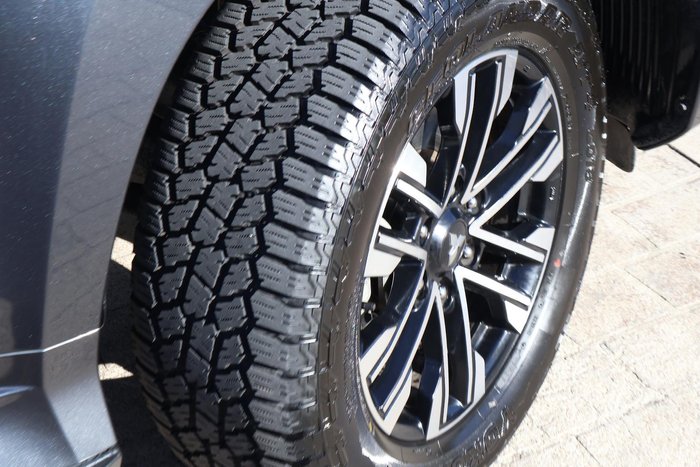 2022 Mitsubishi Pajero Sport GLS