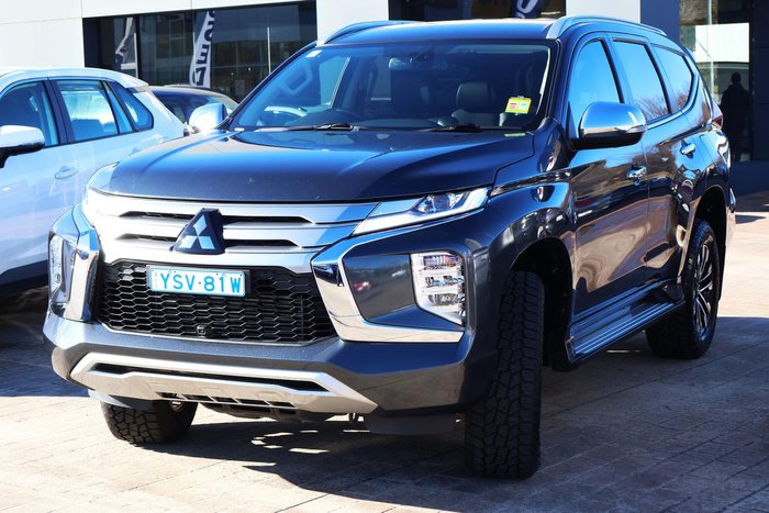 2022 Mitsubishi Pajero Sport GLS