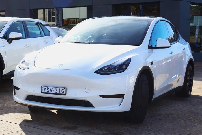 2023 Tesla Model Y Rear-Wheel Drive