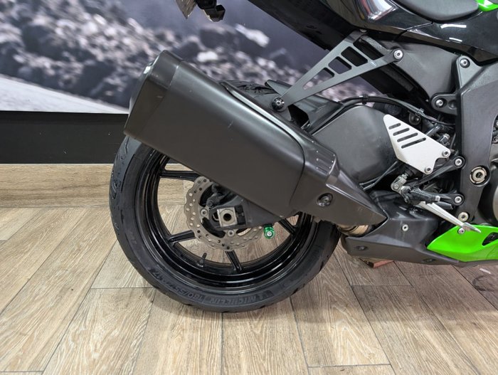 2013 Kawasaki ZX-6R (ZX636) NON ABS GREEN