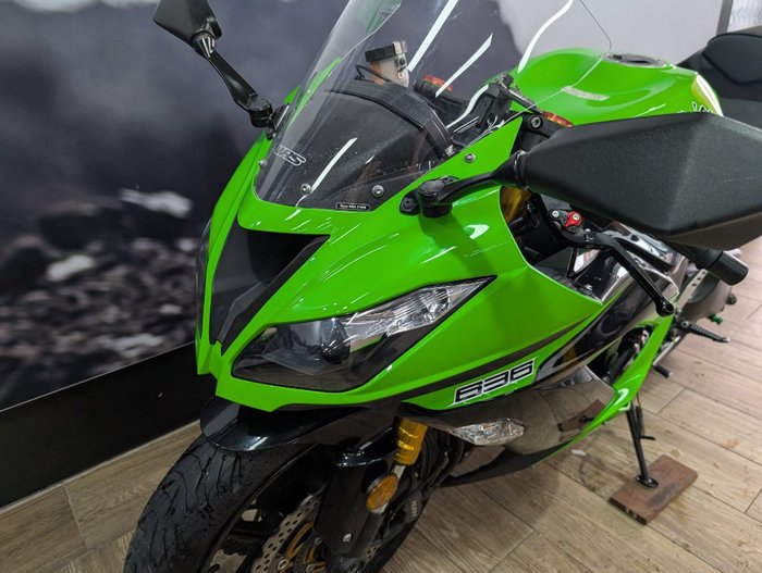 2013 Kawasaki ZX-6R (ZX636) NON ABS GREEN