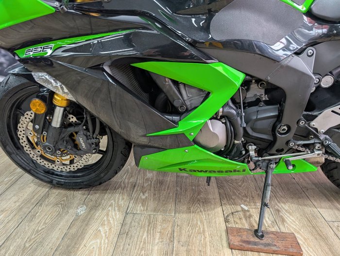 2013 Kawasaki ZX-6R (ZX636) NON ABS GREEN