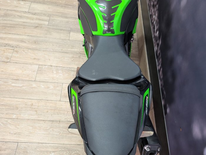 2013 Kawasaki ZX-6R (ZX636) NON ABS GREEN