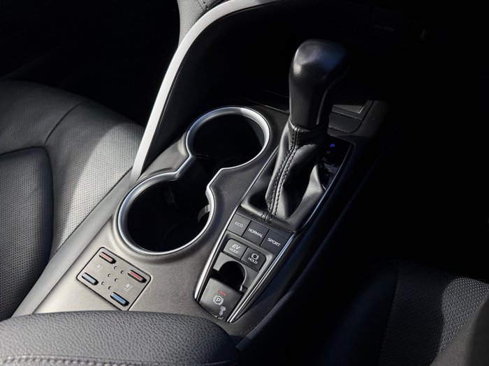 2021 Toyota Camry SL