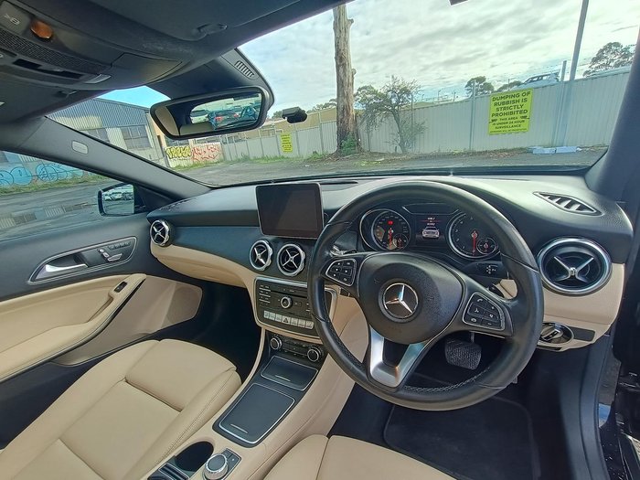 2018 Mercedes-Benz GLA-Class GLA180