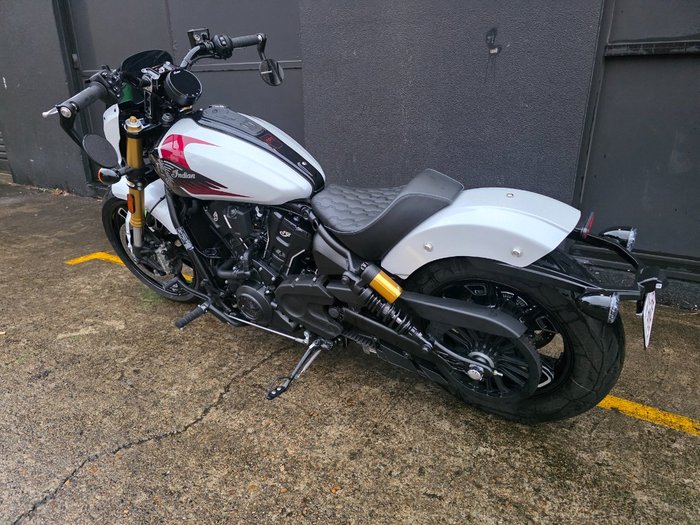 2025 Indian SCOUT 101 LIMITED GHOST WHITE METALLIC