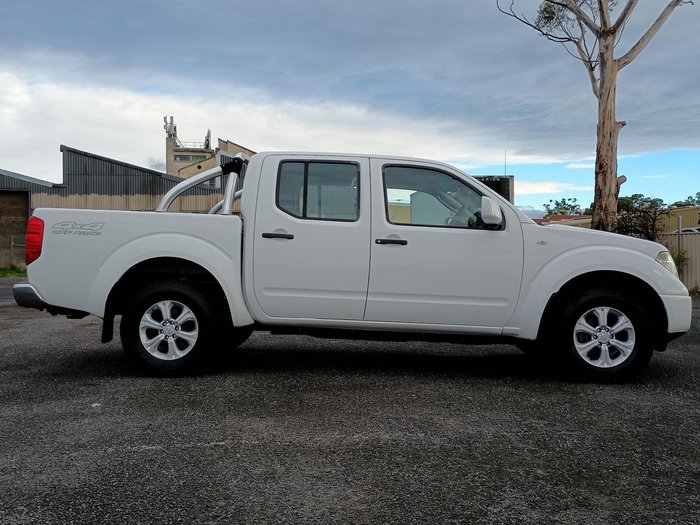 2014 Nissan Navara Silverline SE