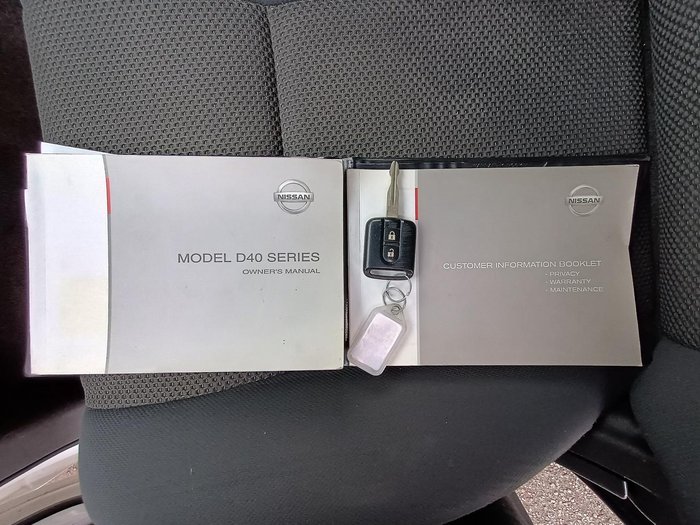 2014 Nissan Navara Silverline SE