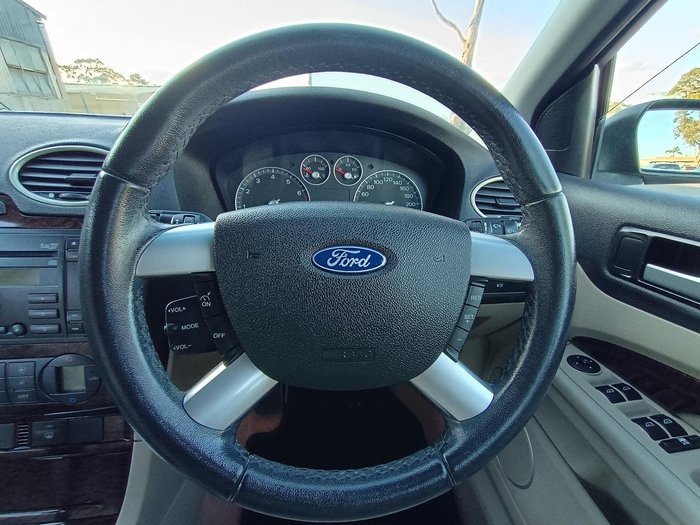 2006 Ford Focus Ghia