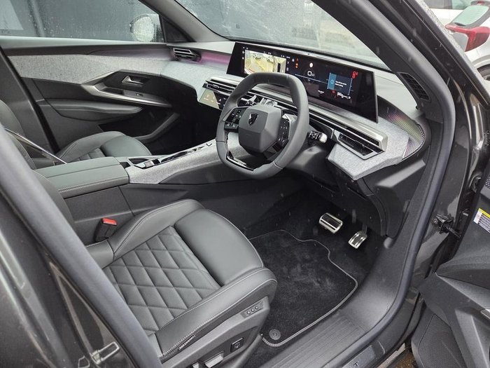 2025 Peugeot 5008 GT Premium Hybrid