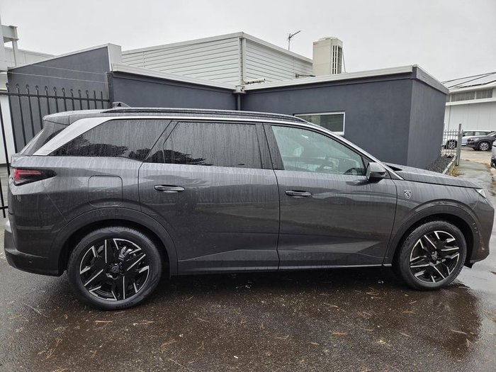 2025 Peugeot 5008 GT Premium Hybrid