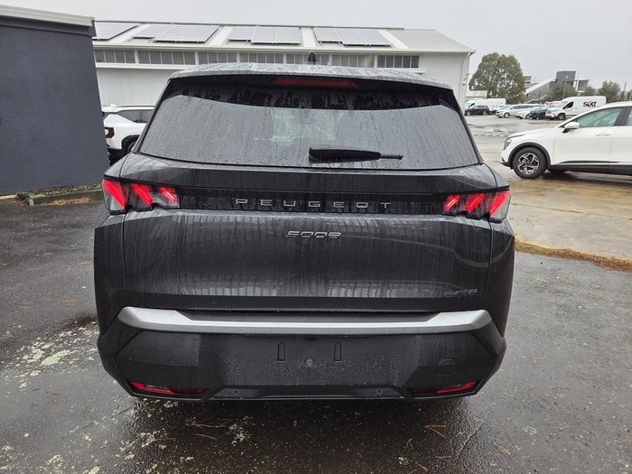 2025 Peugeot 5008 GT Premium Hybrid