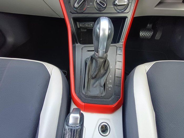 2018 Volkswagen Polo beats