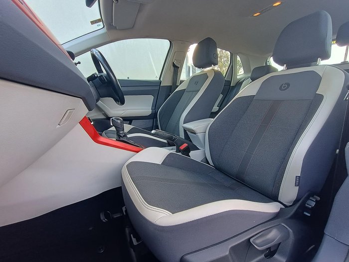 2018 Volkswagen Polo beats