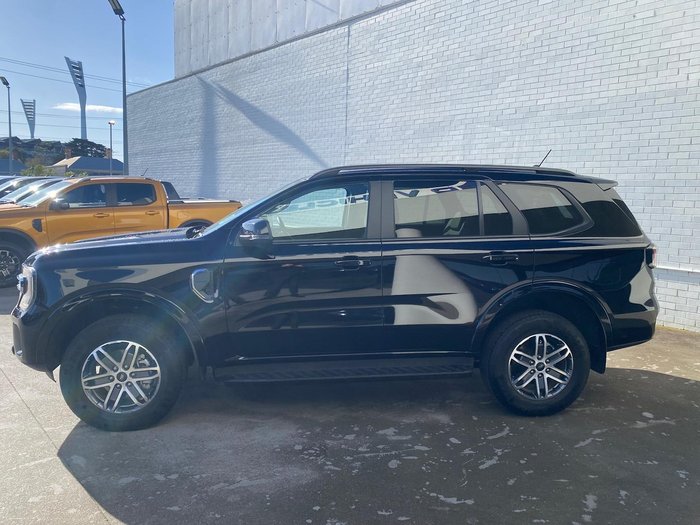 2025 Ford Everest Trend