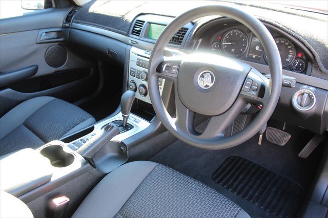 2010 Holden Commodore Omega