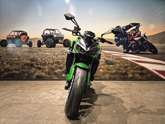 2025 Kawasaki Z1000 ABS