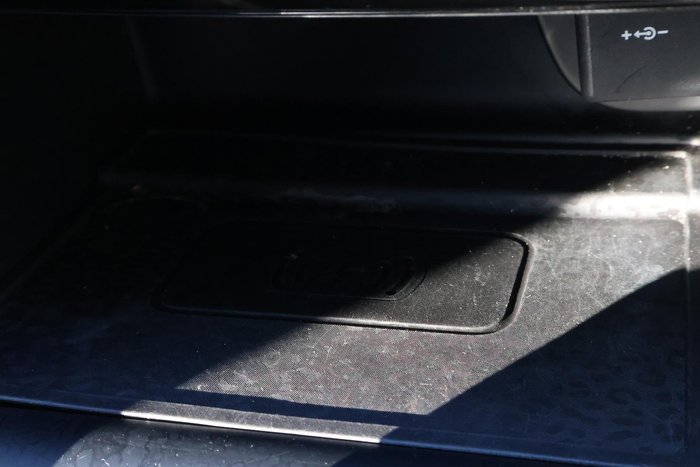 2022 Jaguar E-PACE P250 R-Dynamic SE