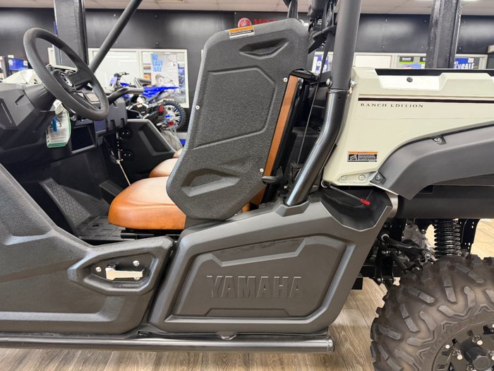 2025 Yamaha YXM700PSES LIGHT GREENISH GRAY METALLIC