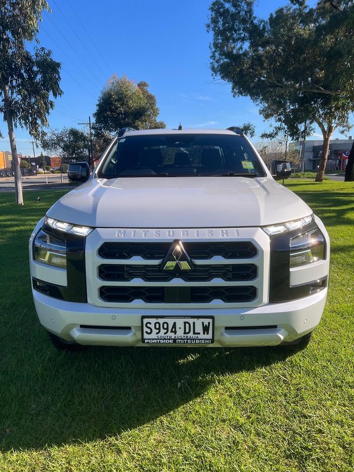 2025 Mitsubishi Triton GSR MV MY25 4X4 Dual Range White Diamond