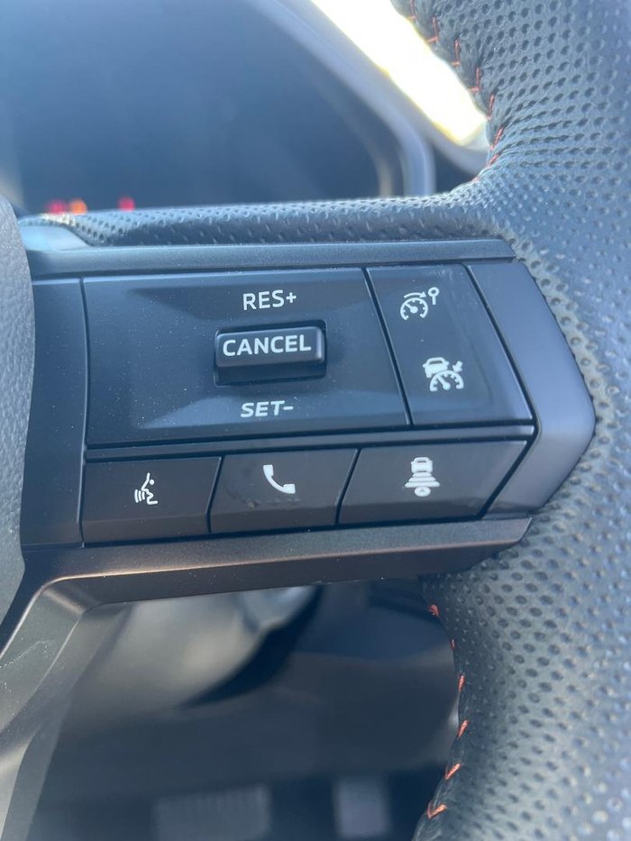 2025 Mitsubishi Triton GSR MV MY25 4X4 Dual Range White Diamond