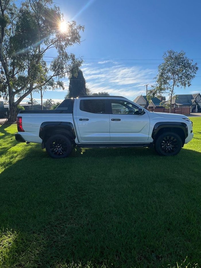 2025 Mitsubishi Triton GSR MV MY25 4X4 Dual Range White Diamond