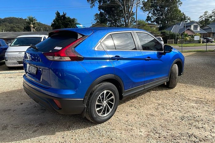 2023 Mitsubishi Eclipse Cross ES