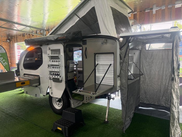 2020 Vista RV Crossover Xli