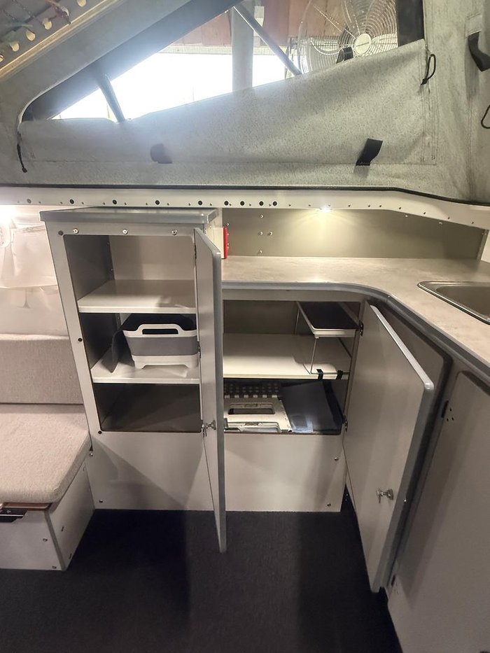 2020 Vista RV Crossover Xli