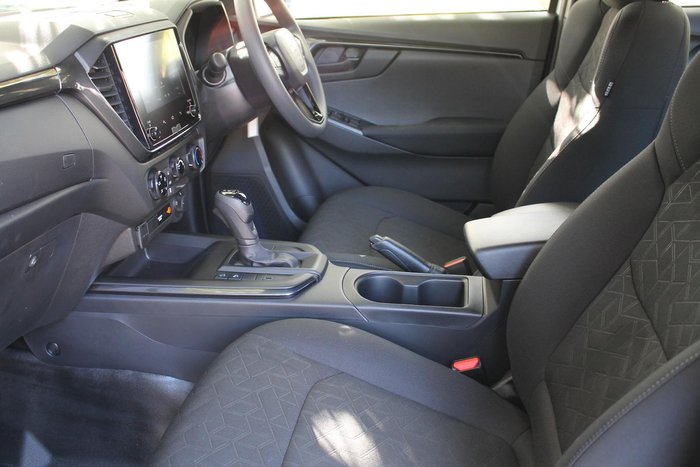 2025 Isuzu D-MAX X-RIDER