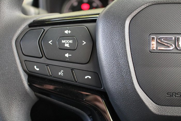 2025 Isuzu D-MAX X-RIDER