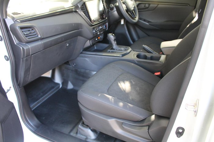 2025 Isuzu D-MAX X-RIDER
